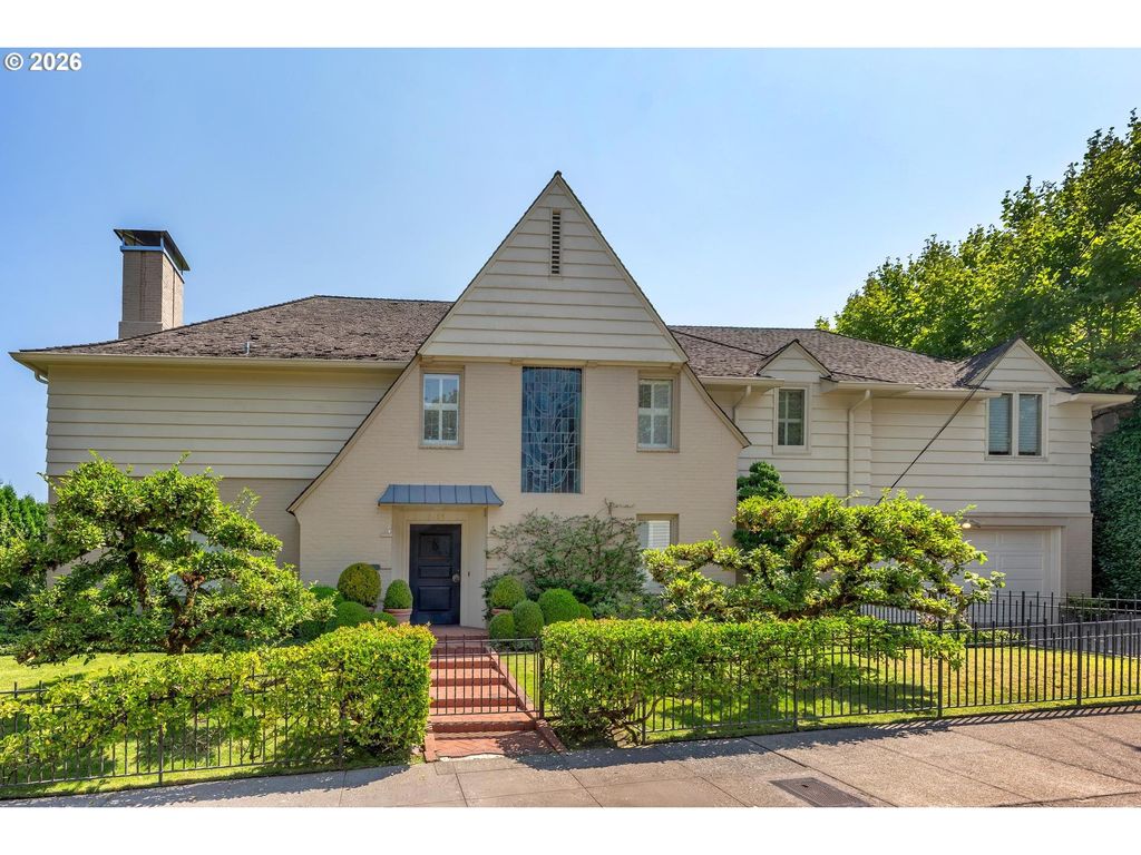1784 Sw MONTGOMERY Dr, Portland, OR 97201