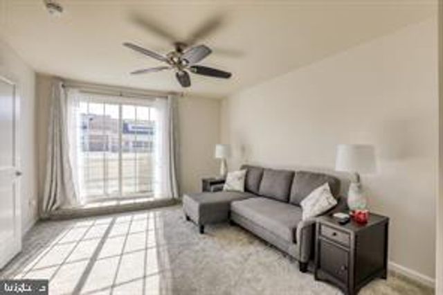 296 WOOD TRESTLE TER SE, Leesburg, VA 20175