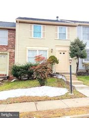 6131 GARDENIA CT, Alexandria, VA 22310