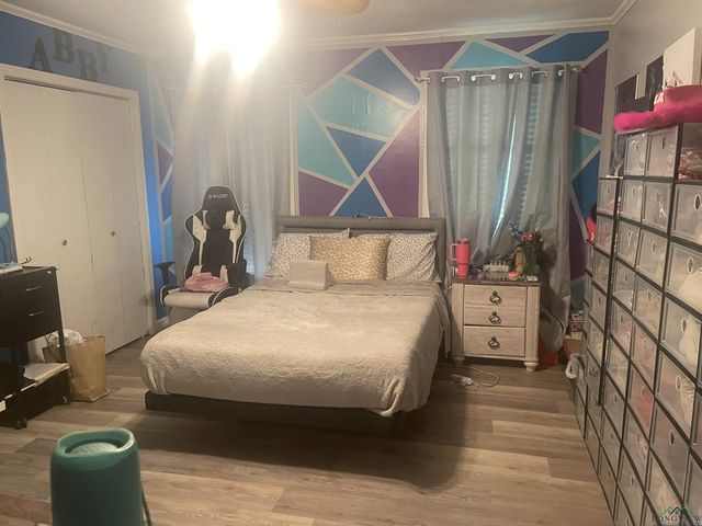 802 Pamela Dr, Marshall, TX 75672