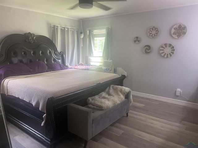 802 Pamela Dr, Marshall, TX 75672