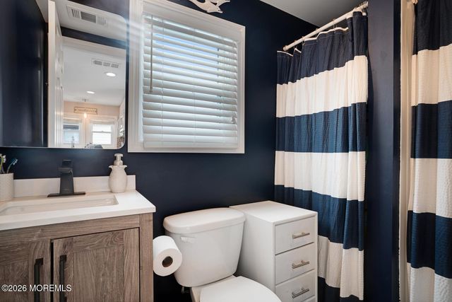 26 5th Lane, South Seaside Park, NJ 08752