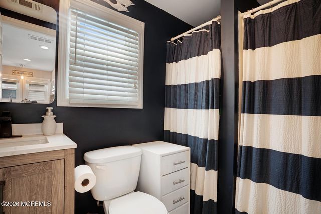 26 5th Lane, South Seaside Park, NJ 08752