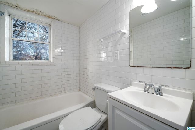 12 NORWOOD CIRCLE, Birmingham, AL 35234