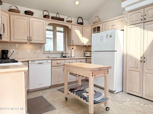 1711 Snyder Avenue, Belmar, NJ 07719