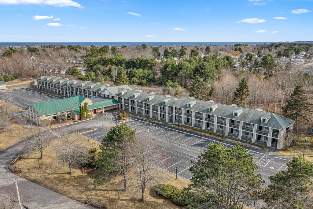 733 Post Road 222, Wells, ME 04090 — exterior