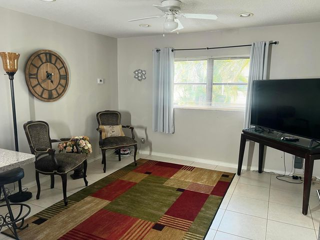 14574 Shadow Wood Lane, Delray Beach, FL 33484
