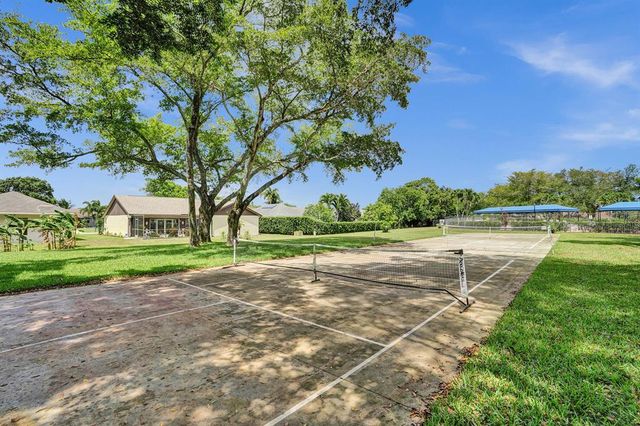 14574 Shadow Wood Lane, Delray Beach, FL 33484