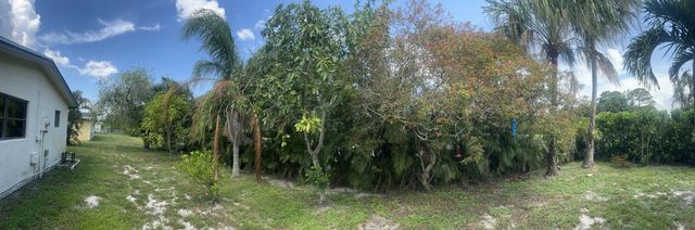 14574 Shadow Wood Lane, Delray Beach, FL 33484