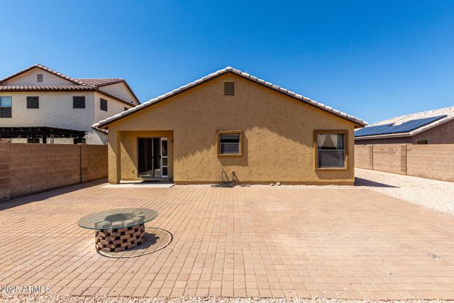 25221 W CLANTON Avenue, Buckeye, AZ 85326