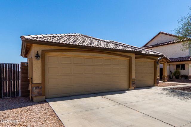 25221 W CLANTON Avenue, Buckeye, AZ 85326