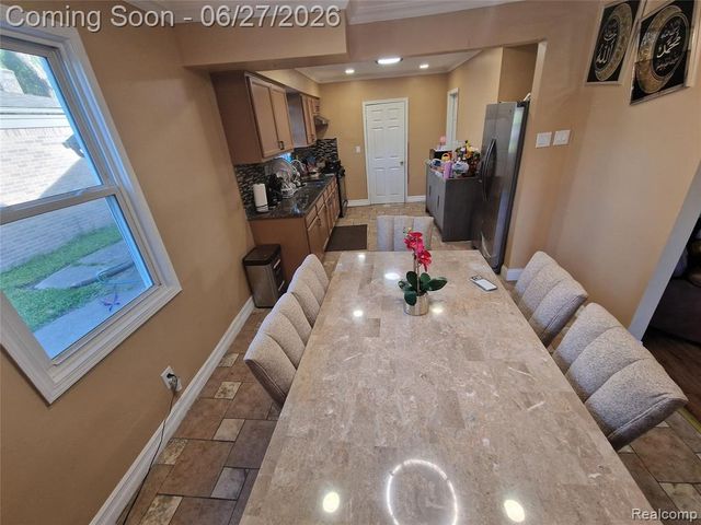 4320 Frazho Road, Warren, MI 48091