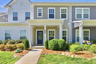 1021 Milson Ln, Nolensville, TN 37135