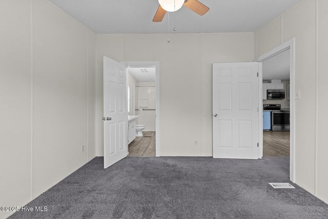 192 King Estates Road, Jacksonville, NC 28540