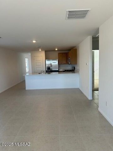 34302 S Incus Road, Red Rock, AZ 85145