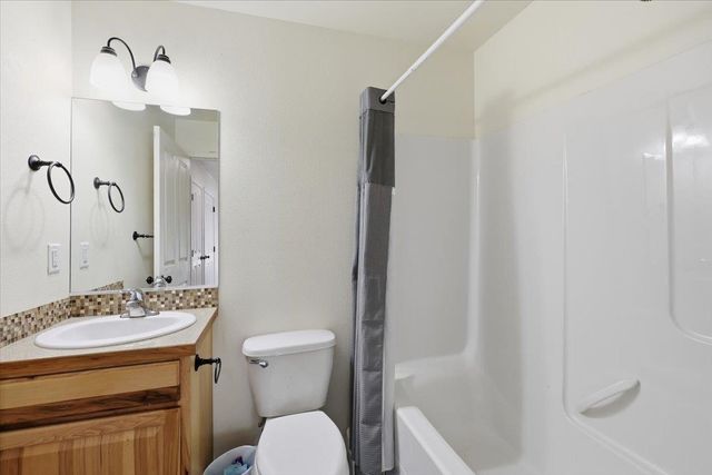 1721 N Bessie Ln, Spokane Valley, WA 99212