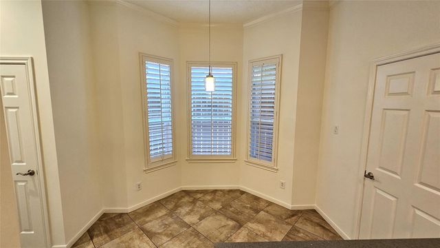 305 Reinicke Street, Houston, TX 77007