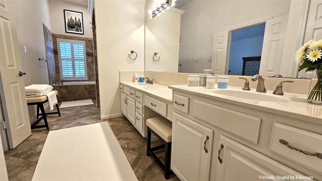 305 Reinicke Street, Houston, TX 77007