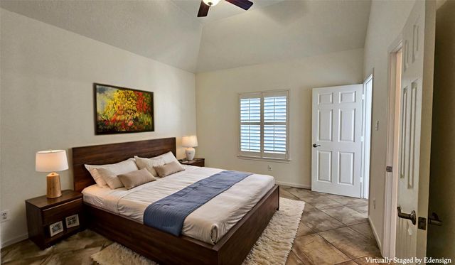 305 Reinicke Street, Houston, TX 77007