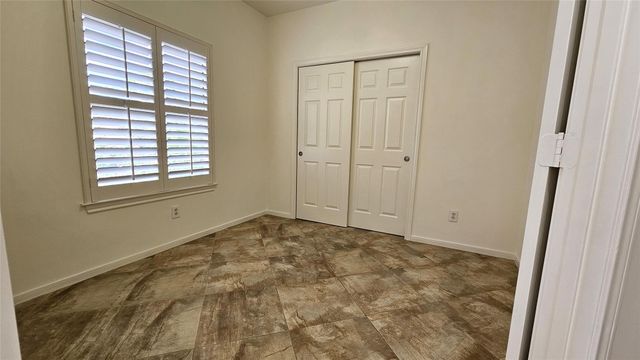 305 Reinicke Street, Houston, TX 77007