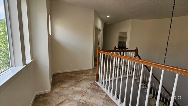 305 Reinicke Street, Houston, TX 77007