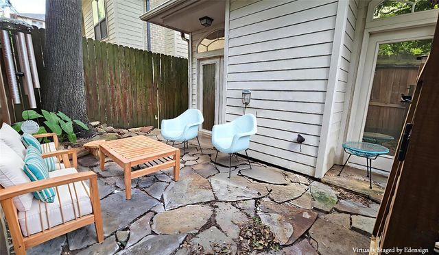 305 Reinicke Street, Houston, TX 77007