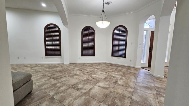 305 Reinicke Street, Houston, TX 77007