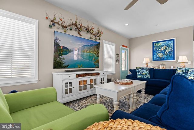 518 HARBOUR DR, Ocean City, MD 21842