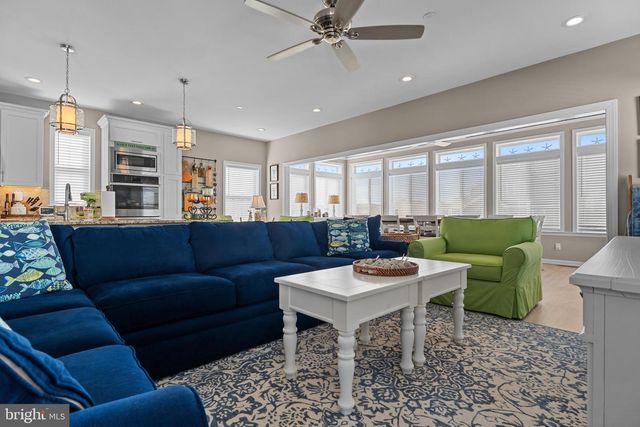 518 HARBOUR DR, Ocean City, MD 21842