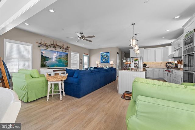 518 HARBOUR DR, Ocean City, MD 21842