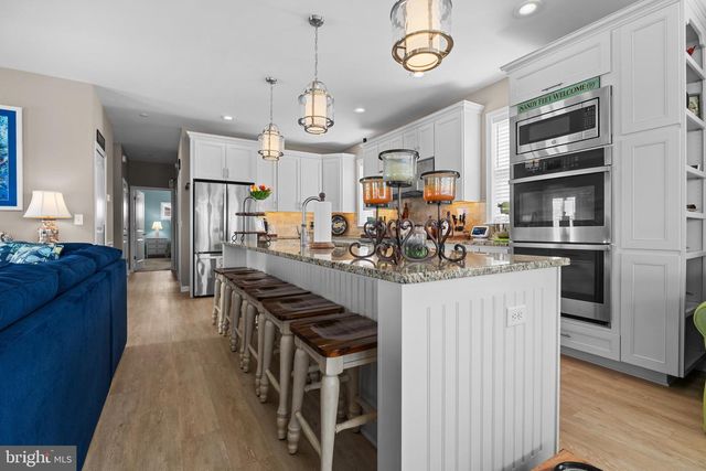 518 HARBOUR DR, Ocean City, MD 21842