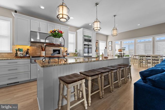 518 HARBOUR DR, Ocean City, MD 21842