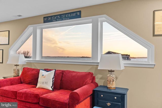 518 HARBOUR DR, Ocean City, MD 21842