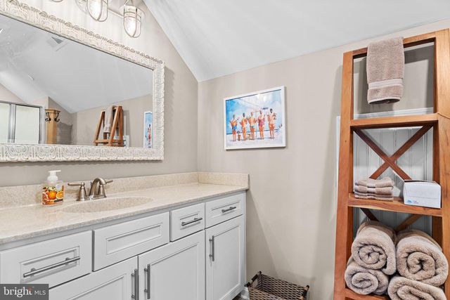 518 HARBOUR DR, Ocean City, MD 21842