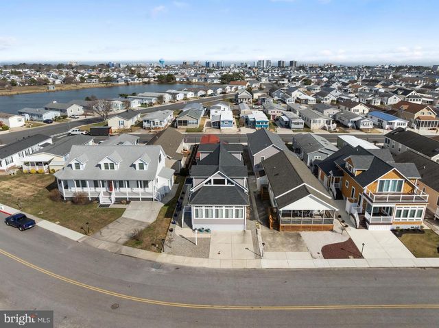 518 HARBOUR DR, Ocean City, MD 21842