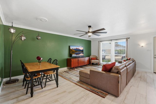 6408 Burgoyne Road 157, Houston, TX 77057