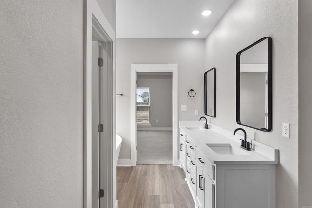 95 Dove Lane, Vilonia, AR 72173