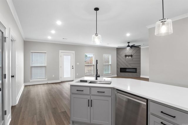 95 Dove Lane, Vilonia, AR 72173