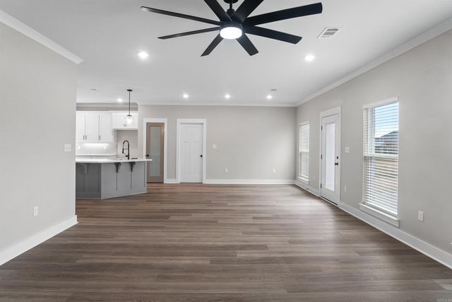 95 Dove Lane, Vilonia, AR 72173