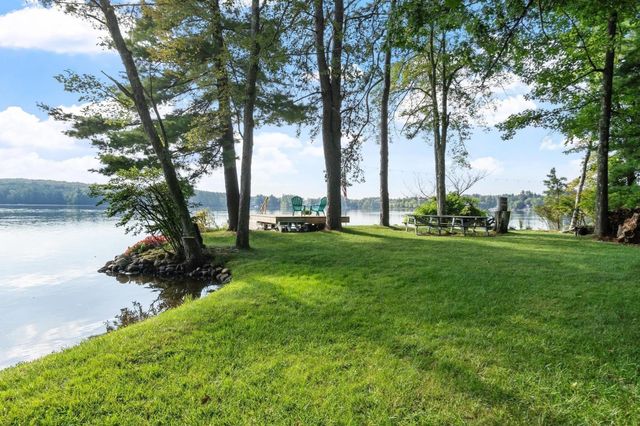 881 Flat Hill Rd, Lunenburg, MA 01462