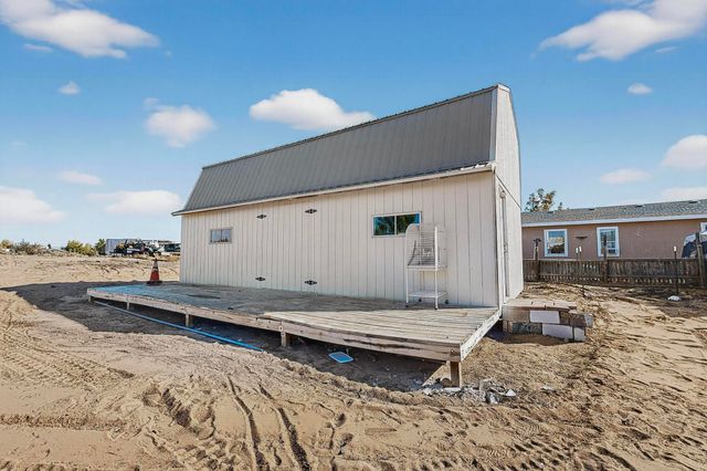 205 10th Avenue SW, Rio Rancho, NM 87124