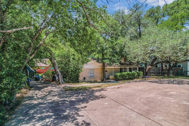 2002 Winsted Ln, Austin, TX 78703