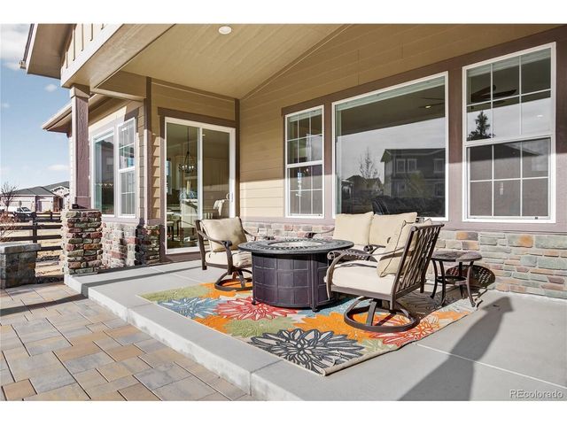 27560 E Lakeview Dr, Aurora, CO 80016