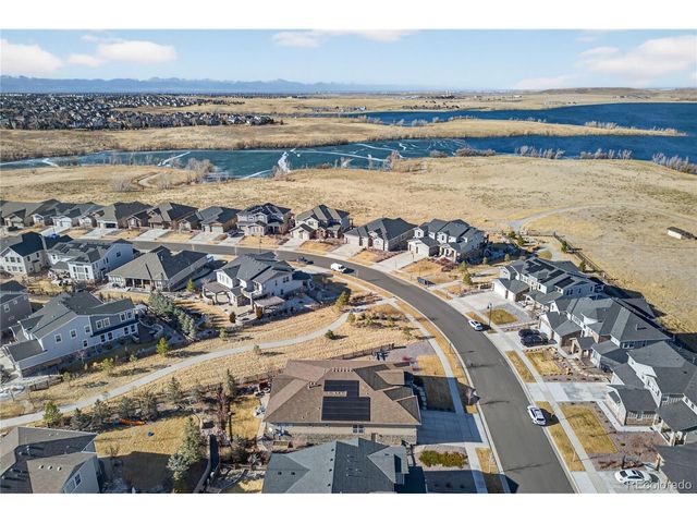 27560 E Lakeview Dr, Aurora, CO 80016