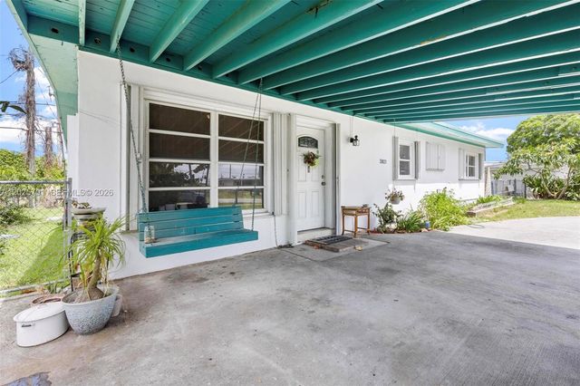 28821 SW 147th Ave, Homestead, FL 33033