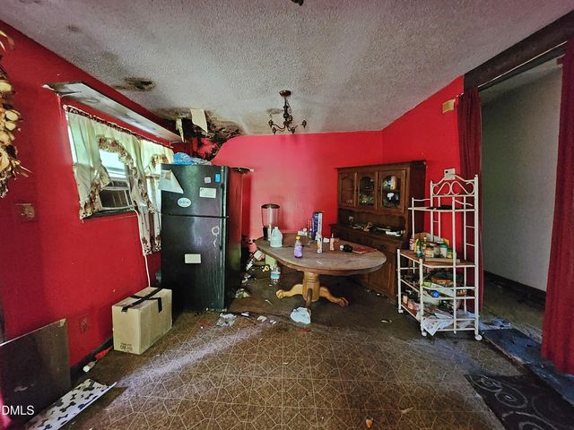 2921 Carolyn Drive, Durham, NC 27703