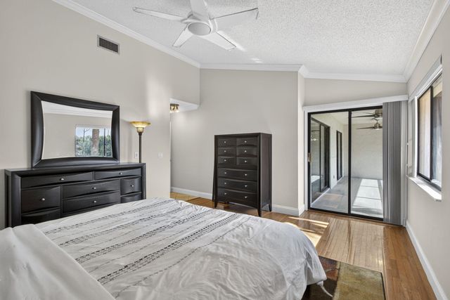 9 Lexington Lane E F, Palm Beach Gardens, FL 33418