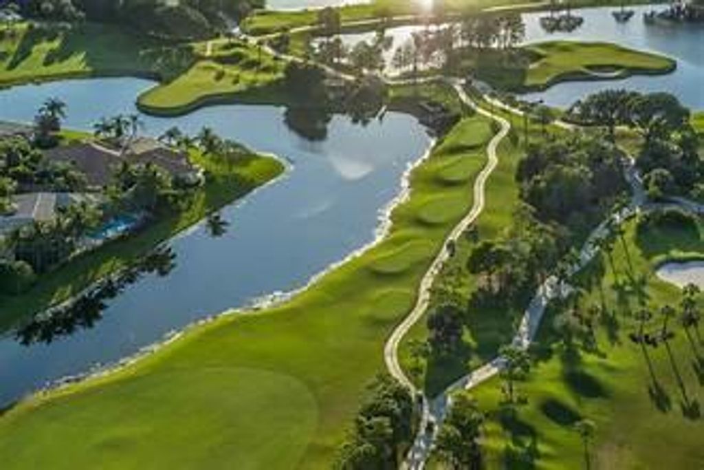 9 Lexington Lane E F, Palm Beach Gardens, FL 33418