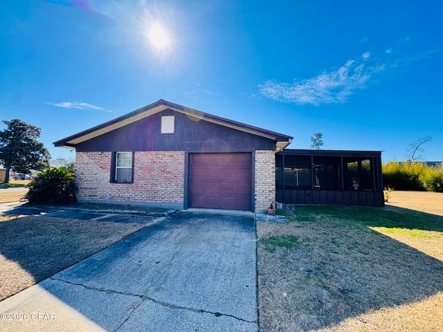 163 Lauren Lane, Panama City, FL 32404