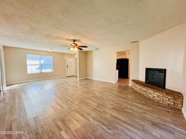 163 Lauren Lane, Panama City, FL 32404